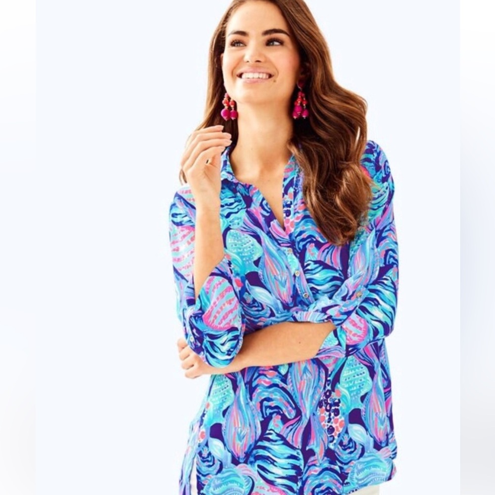 Lilly Pulitzer Everglades Top in Scale Up Print Blue & Pink size L